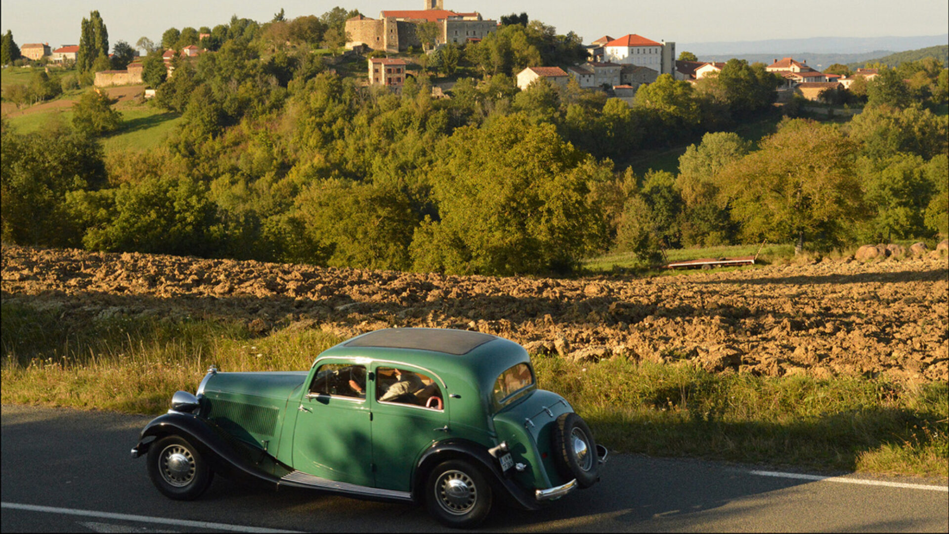 Oldtimer Service Below